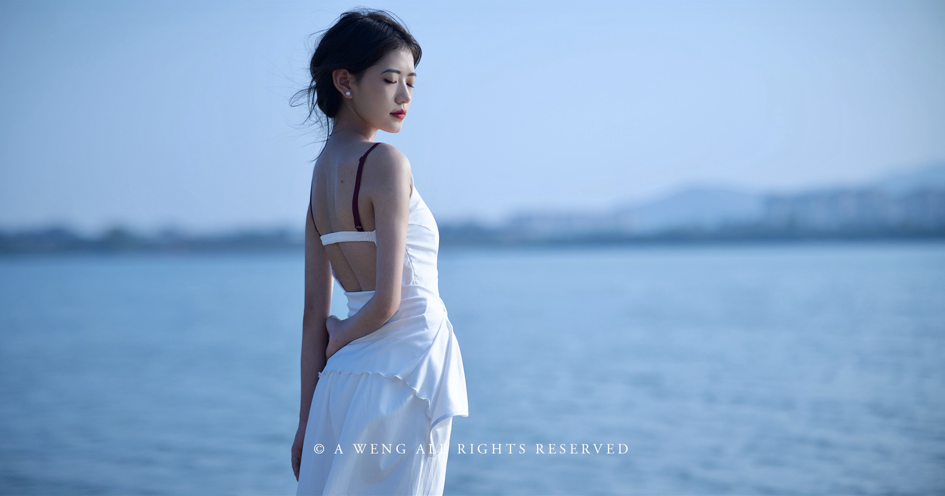 TTartisan 75mm F2 - Sông Hồng camera